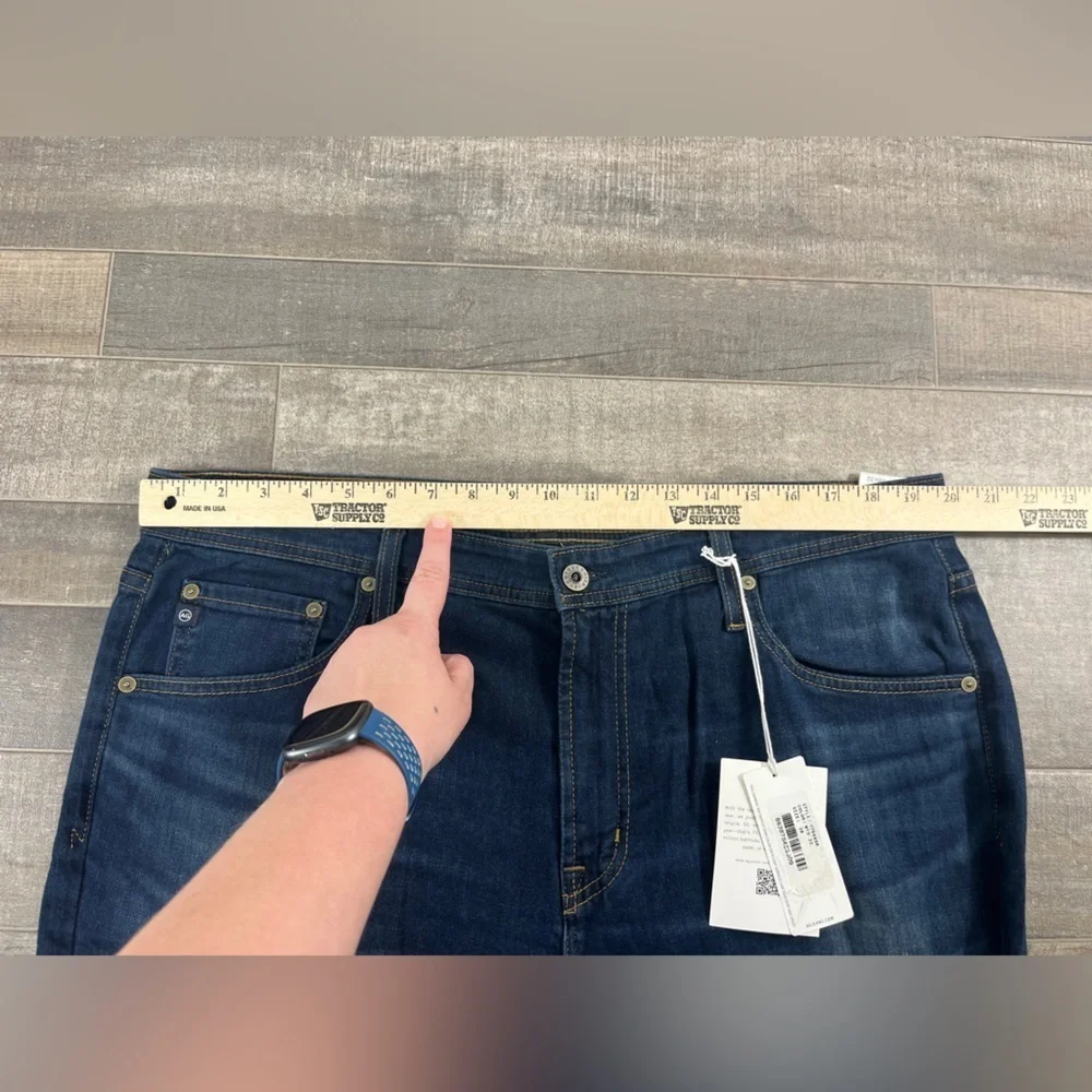 NWT AG Everett Slim Straight Dark Wash